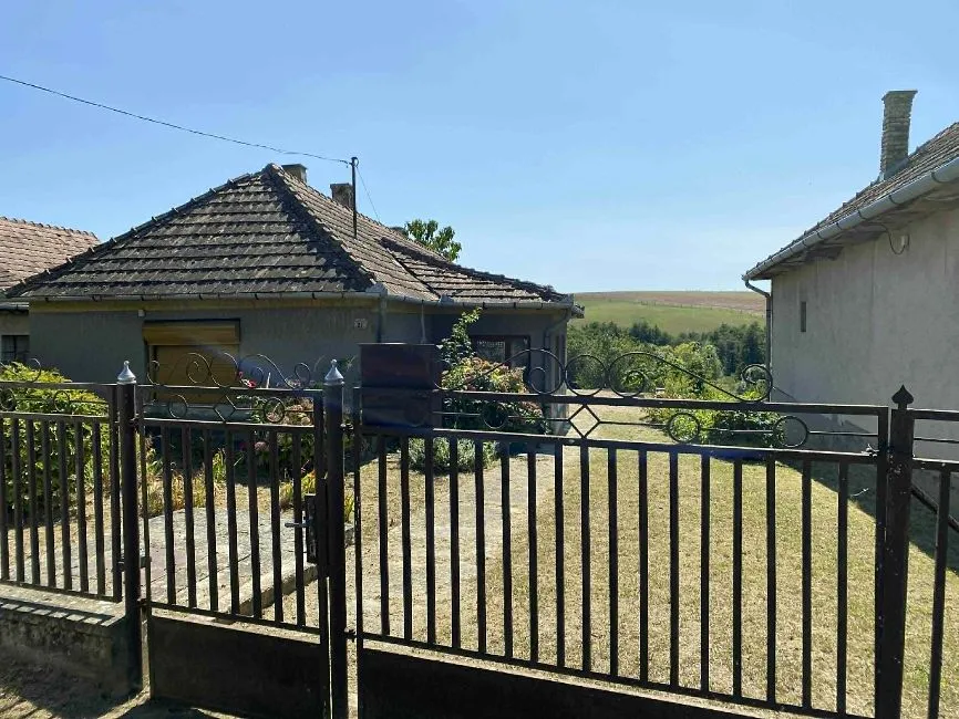 Hus Til salg - 8934 Bezeréd HU Image 1